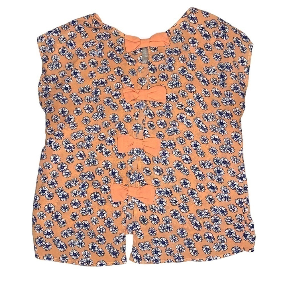 E M FLORAL PRINT BLOUSE WITH BOWS & CUT OUTS SIZE LARGE